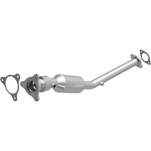 Load image into Gallery viewer, Magnaflow 06-07 Chevrolet HHR 2.2L Direct Fit Converter (5461905)