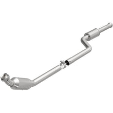 Load image into Gallery viewer, Magnaflow 08-10 Mercedes-Benz C300 3.0L Direct Fit Converter (5461922)