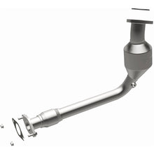 Load image into Gallery viewer, Magnaflow 07-08 Saturn Aura 3.6L Direct Fit Converter (5461926)