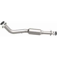 Load image into Gallery viewer, MagnaFlow Direct Fit Converter 03-11 Honda Element 2.4L Underbody (5461990)
