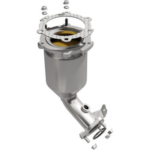 Load image into Gallery viewer, Magnaflow 2004 Nissan Quest CARB Compliant Direct Fit Cat Converter (5481275)