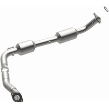 Load image into Gallery viewer, Magnaflow 07-12 Toyota Tundra 4.0L Direct Fit Converter (5481625)