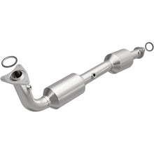 Load image into Gallery viewer, Magnaflow 07-13 Toyota Tundra 4.0L Direct Fit Converter (5481626)