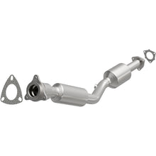 Load image into Gallery viewer, Magnaflow 2007 Saturn Vue 2.4L Direct Fit Converter (5481722)