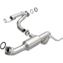 Load image into Gallery viewer, Magnaflow DF Converter 05-11 Toyota Tacoma 4.0L (5491562)