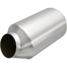 Load image into Gallery viewer, Magnaflow 2.25in. CA Spun Cen/Ang Universal Converter (551075)
