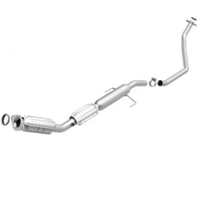 Load image into Gallery viewer, MagnaFlow Converter Direct Fit California 09-11 Toyota Corolla / Matrix L4-1.8LGAS (551496)