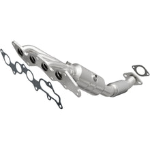 Load image into Gallery viewer, Magnaflow 08-10 Ford Focus 2.0L Direct Fit Converter (5531139)