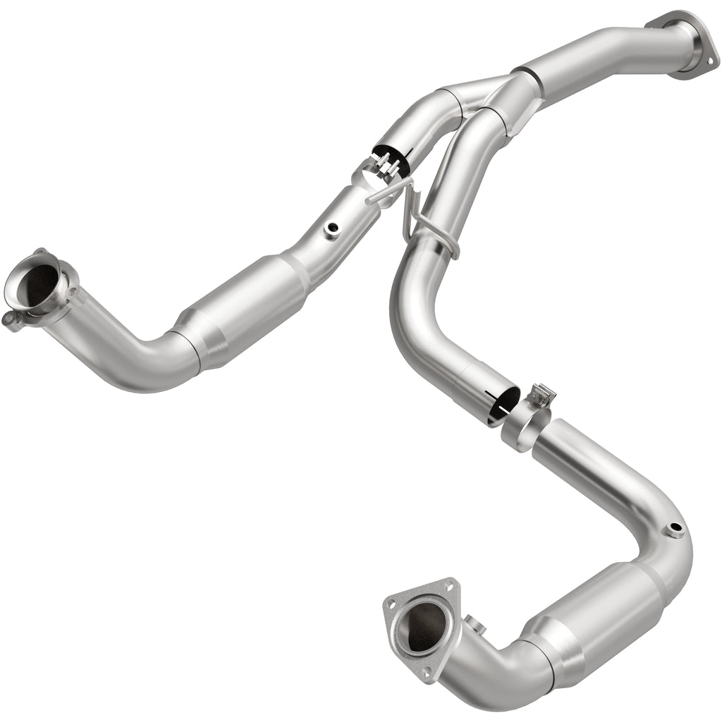 Magnaflow 2011 Chevrolet Silverado 2500 HD 6.0L Direct Fit Converter (5551252)
