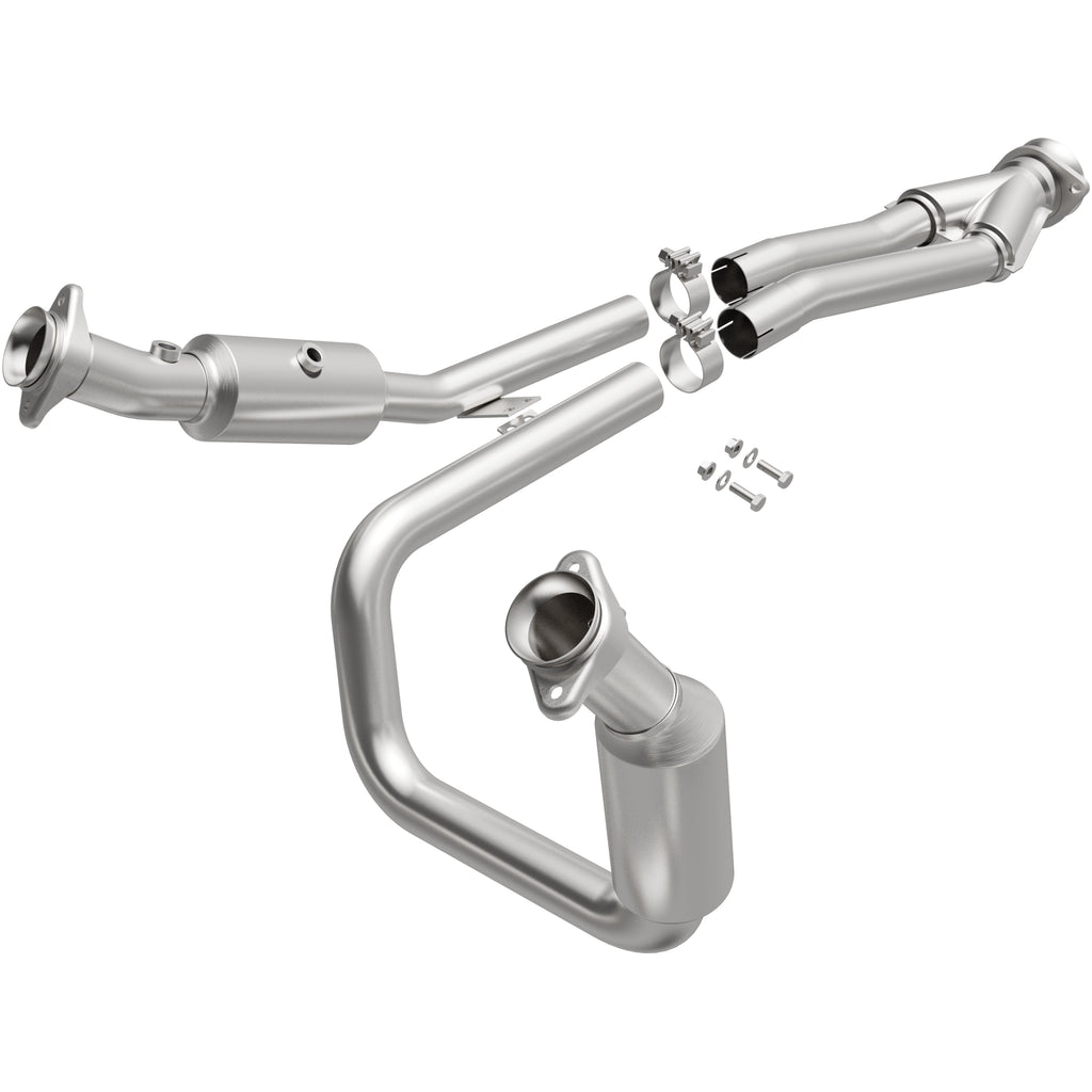 Magnaflow 15-17 Ford Transit-150 3.7L Direct Fit Converter (5551436)