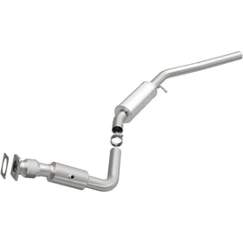 MagnaFlow 09-10 Dodge Grand Caravan 3.8L CARB Compliant Direct Fit Catalytic Converter (5551510)