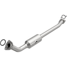 Load image into Gallery viewer, Magnaflow 05-07 Toyota Sequoia 4.7L Direct Fit Converter (5551700)