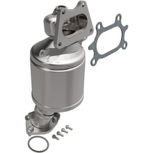 Load image into Gallery viewer, Magnaflow 04-07 Saturn Vue 3.5L Direct Fit Converter (5551741)