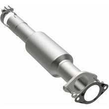 Load image into Gallery viewer, Magnaflow 12-13 Chevrolet Impala 3.6L Direct Fit Converter (557107)
