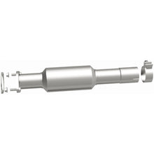 Load image into Gallery viewer, Magnaflow 12-13 Chevrolet Impala 3.6L Direct Fit Converter (557107)