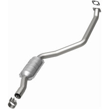 Load image into Gallery viewer, Magnaflow 08-10 BMW 528i 3.0L Direct Fit Converter (5571374)