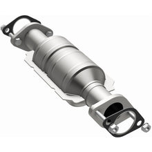 Load image into Gallery viewer, Magnaflow 09-10 Chevrolet Aveo 1.6L Direct Fit Converter (5571469)