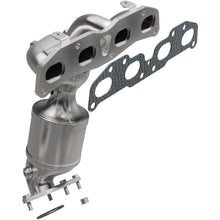 Load image into Gallery viewer, Magnaflow 2008-2015 Nissan Rogue 2.5L Direct Fit Converter (5582295)