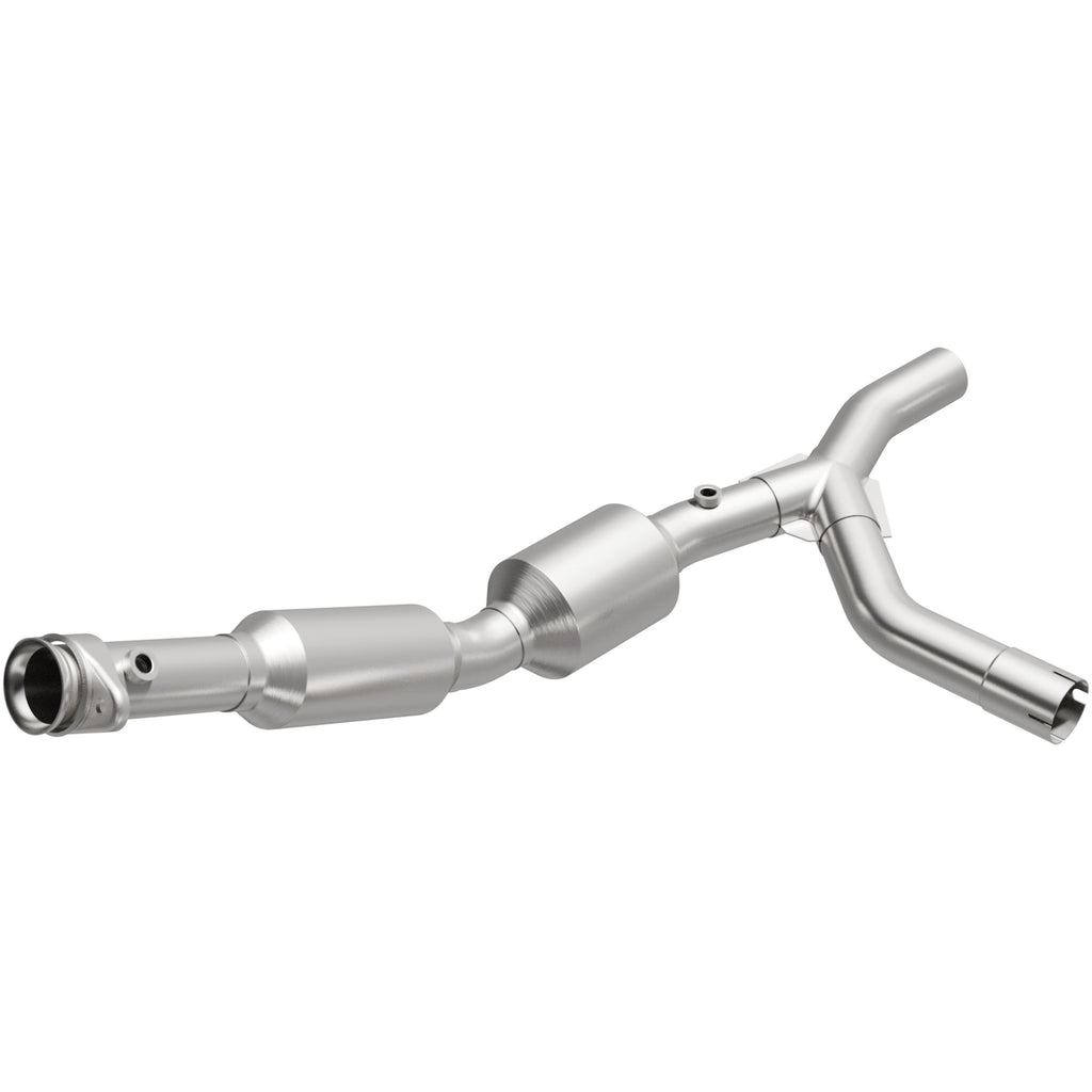 Magnaflow 2007 Ford E-150 4.6L Direct Fit Converter (5582310)