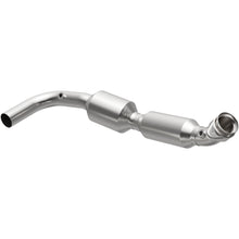 Load image into Gallery viewer, Magnaflow 2007 Ford E-150 4.6L Direct Fit Converter (5582311)