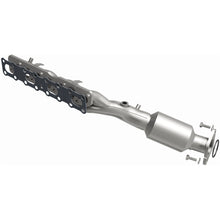 Load image into Gallery viewer, Magnaflow 05-06 Nissan Titan 5.6L Direct Fit Converter (5582357)