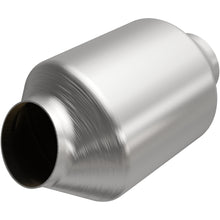 Load image into Gallery viewer, Magnaflow Carb Compliant SS Univ. Catalytic Converter 8.125in Body L X 5in Body W (2.50 CA Spun) (5582376)