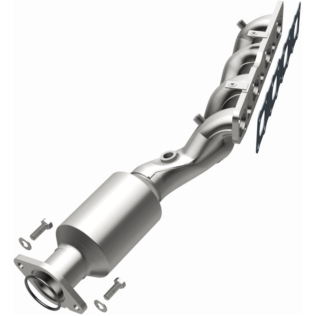 Magnaflow 05-06 Nissan Titan 5.6L Direct Fit Converter (5582380)