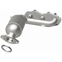 Load image into Gallery viewer, Magnaflow 2011 Toyota Sienna 3.5L Direct Fit Converter (5582556)