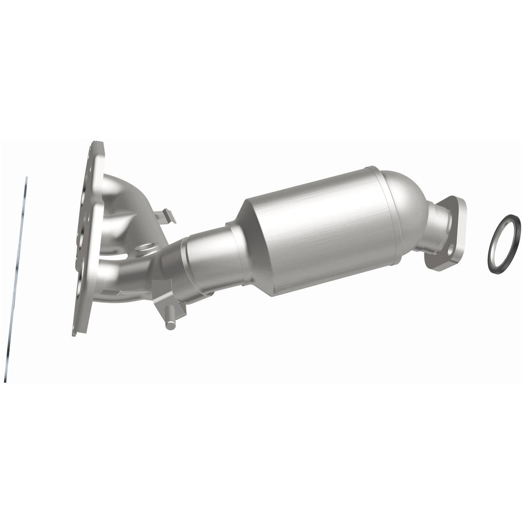 Magnaflow 2011 Toyota Sienna 3.5L Direct Fit Converter (5582556)