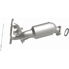 Load image into Gallery viewer, Magnaflow 2011 Toyota Sienna 3.5L Direct Fit Converter (5582556)