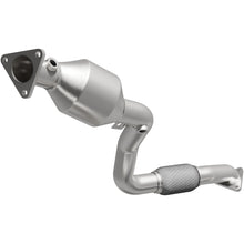 Load image into Gallery viewer, Magnaflow 07-10 Audi Q7 3.6L Direct Fit Converter (5582586)