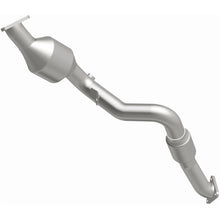 Load image into Gallery viewer, Magnaflow 07-10 Audi Q7 3.6L Direct Fit Converter (5582586)
