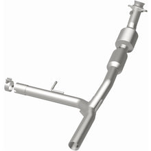 Load image into Gallery viewer, Magnaflow 2004 Ford F-150 5.4L Direct Fit Converter (5582706)