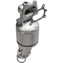 Load image into Gallery viewer, Magnaflow 05-10 Honda Odyssey 3.5L Direct Fit Converter (5582740)