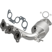 Load image into Gallery viewer, Magnaflow 04-06 Toyota Sienna 3.3L Direct Fit Converter (5582837)
