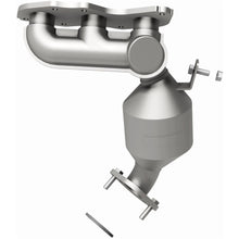 Load image into Gallery viewer, Magnaflow 07-11 Toyota Sienna V6 3.5L Direct-Fit Catalytic Converter (5582858)