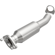 Load image into Gallery viewer, Magnaflow 04-06 Toyota Sienna 3.3L Direct Fit Converter (5592099)