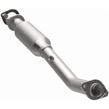 Load image into Gallery viewer, Magnaflow 05-06 Nissan Titan 5.6L Direct Fit Converter (5592218)