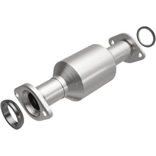 Load image into Gallery viewer, Magnaflow 11-15 Toyota Sienna 3.5L Direct Fit Converter (5592546)
