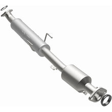 Load image into Gallery viewer, Magnaflow 07-10 Toyota Sienna 3.5L Direct Fit Converter (5592547)