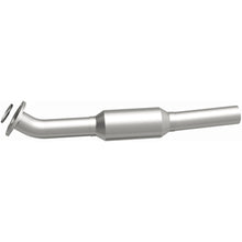 Load image into Gallery viewer, Magnaflow 06-08 Toyota RAV4 2.4L Direct Fit Converter (5592559)