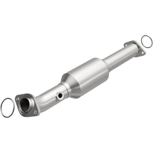 Load image into Gallery viewer, Magnaflow 05-15 Toyota Tacoma 4.0L Direct Fit Converter (5592661)