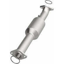 Load image into Gallery viewer, Magnaflow 05-15 Toyota Tacoma 4.0L Direct Fit Converter (5592661)