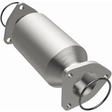 Load image into Gallery viewer, MagnaFlow Conv Direct Fit 05-10 Honda Odyssey 3.5L (5592683)