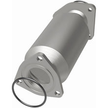 Load image into Gallery viewer, MagnaFlow Conv Direct Fit 05-10 Honda Odyssey 3.5L (5592683)