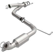Load image into Gallery viewer, Magnaflow 05-15 Toyota Tacoma 4.0L Direct Fit Converter (5592701)