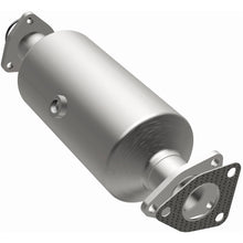 Load image into Gallery viewer, Magnaflow 00-02 Honda Accord 2.3L Direct Fit Cat Converter (5661912)
