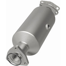 Load image into Gallery viewer, Magnaflow 00-02 Honda Accord 2.3L Direct Fit Cat Converter (5661912)