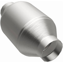 Load image into Gallery viewer, MagnaFlow Conv Univ 5inch Spun Met. 2.5inch C/C (59556)