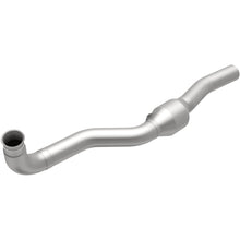 Load image into Gallery viewer, MagnaFlow Conv DF 06- GM Silv/Sierra 6.6L (60502)